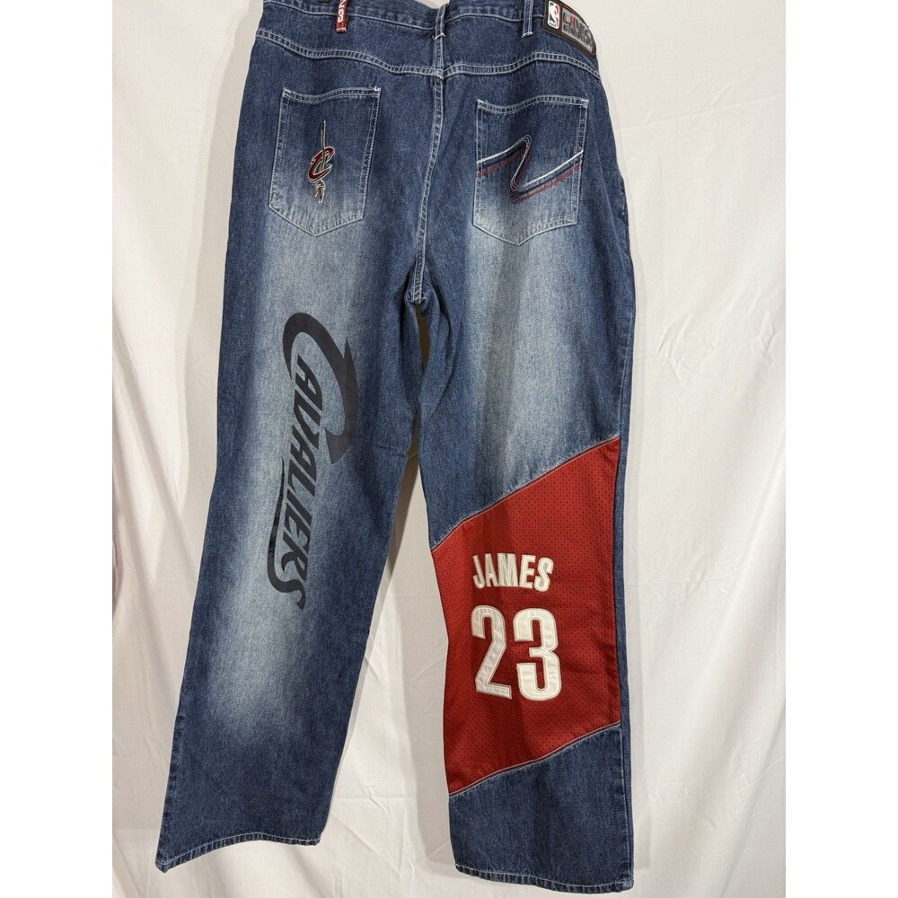 Le Bron James UNK Jeans  Embroidered Cavalier #23 Jeans Sz 40 X 35